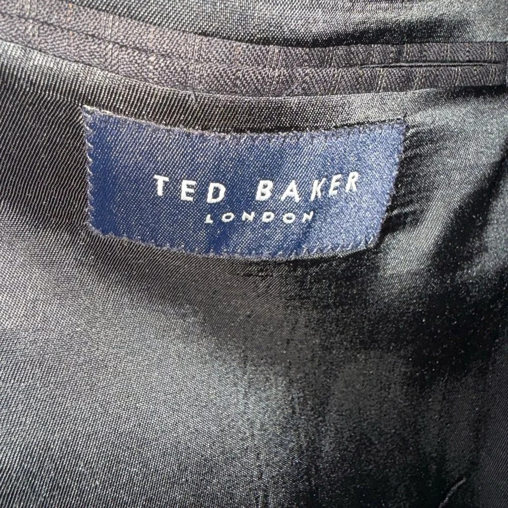 Men's Ted Baker London Navy Pinstripe Blazer, 42L, (See Description)